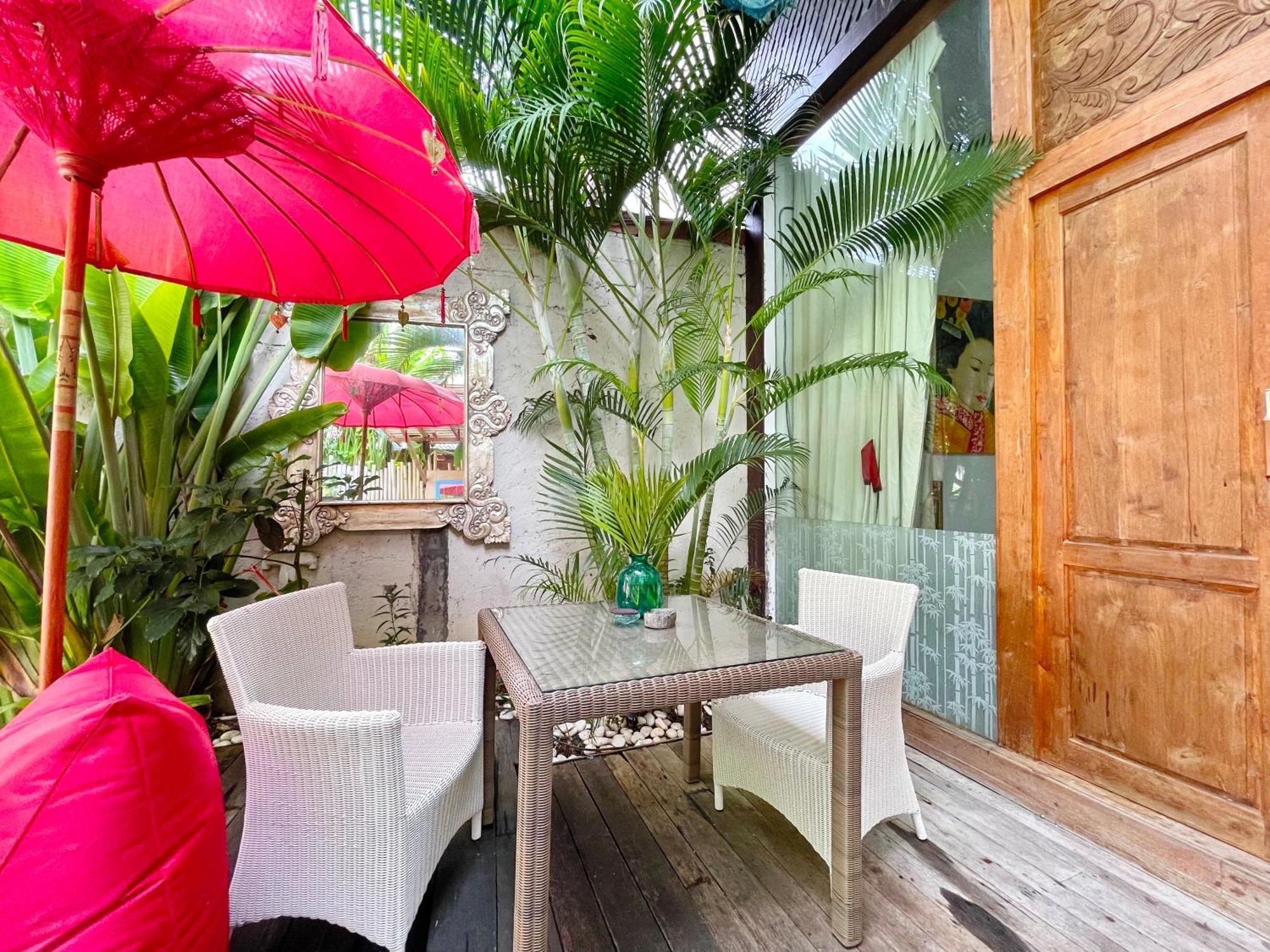The Secret Jungle Villas Seminyak Екстер'єр фото