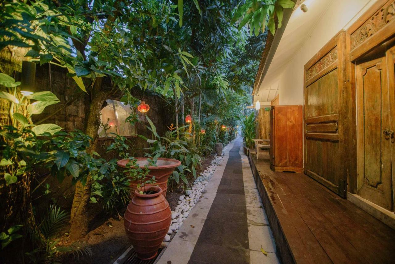 The Secret Jungle Villas Seminyak Екстер'єр фото