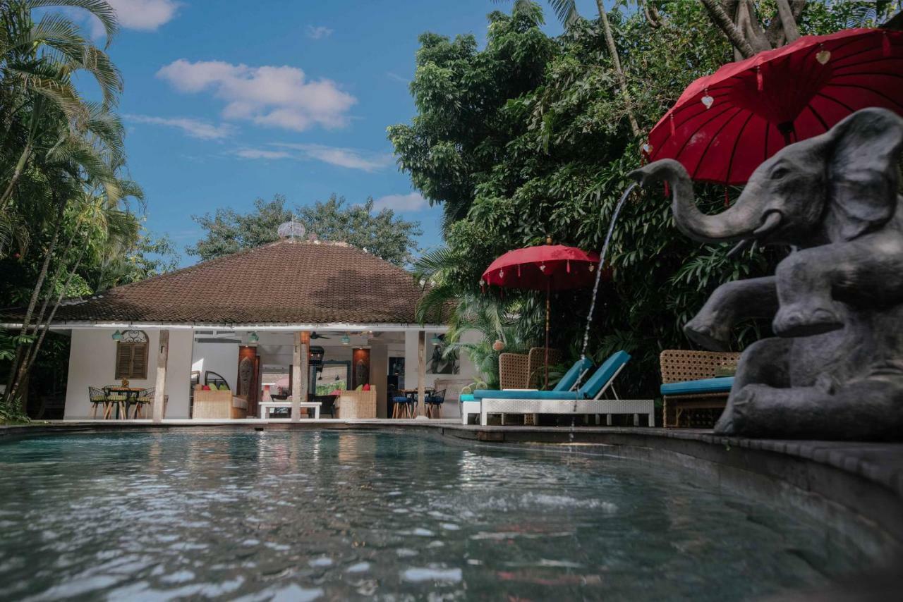 The Secret Jungle Villas Seminyak Екстер'єр фото